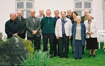 Gildebrødre og -søstre i 2005. Fra venstre: Boye Andersen, Christian Petersen, Hans Jørgen Clausen, Herluf Nielsen, Vincent Jessen, Ernst Linow, Christian Jessen, Johannes Heesch, Jonna Hjeds, Anna Kirstine Nielsen, Joh. Diederichsen og Marie Jørgensen.